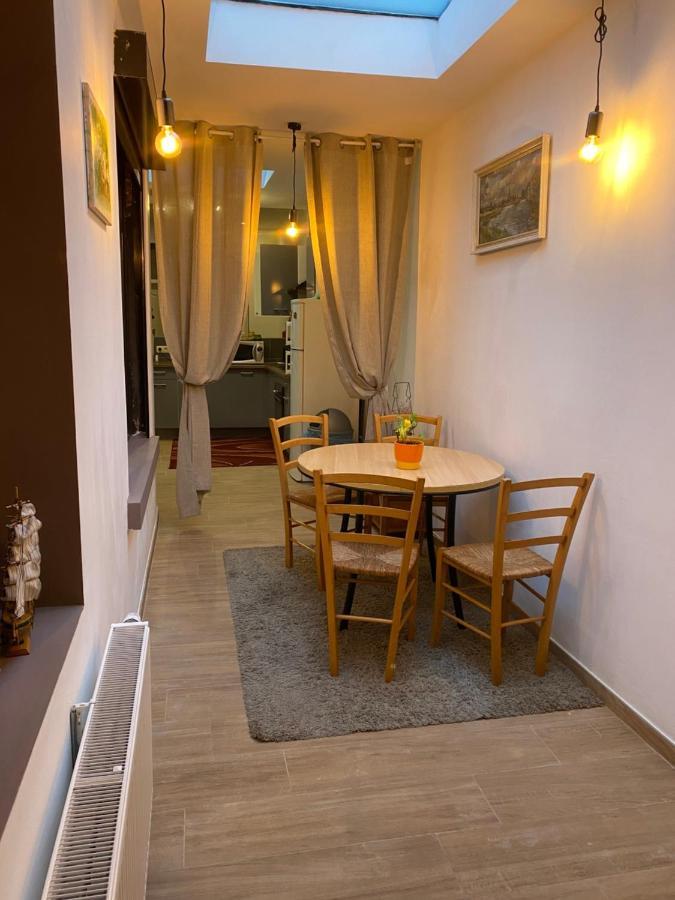 Superbe Appartement Charleroi Exterior photo